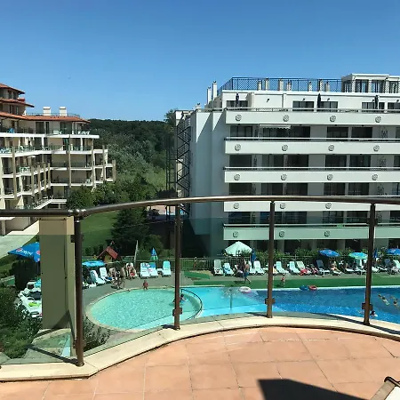 Beach Apartment Primorsko